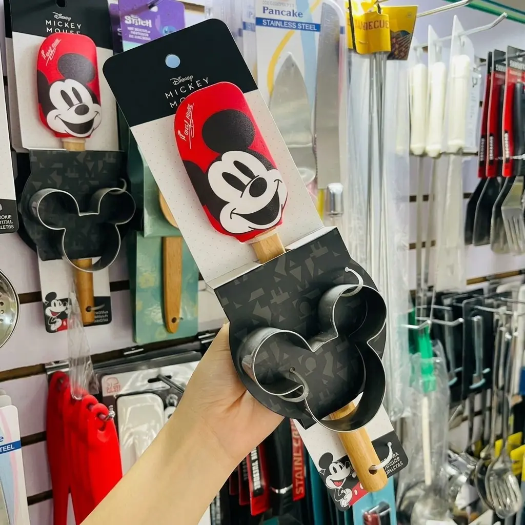 Cortador de Mickey Mouse con espátula para fondant, galletas y repostería